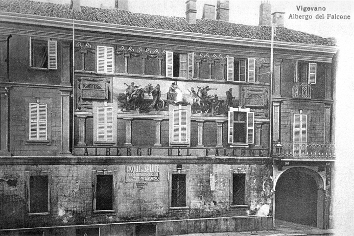 Vigevano, cartolina d’epoca dell’Albergo del Falcone